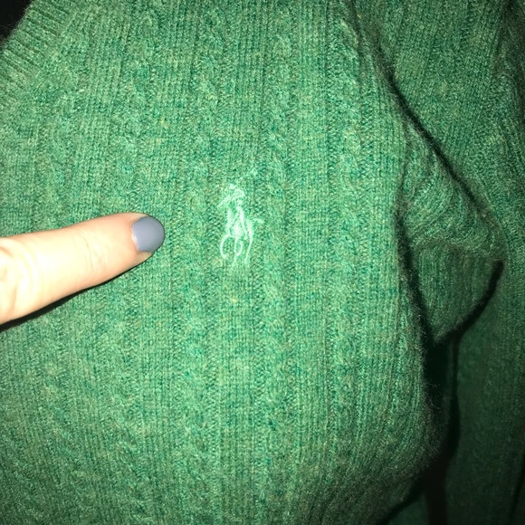 Super Soft~Vibrant Green Ralph Lauren Sweater - Picture 3 of 6